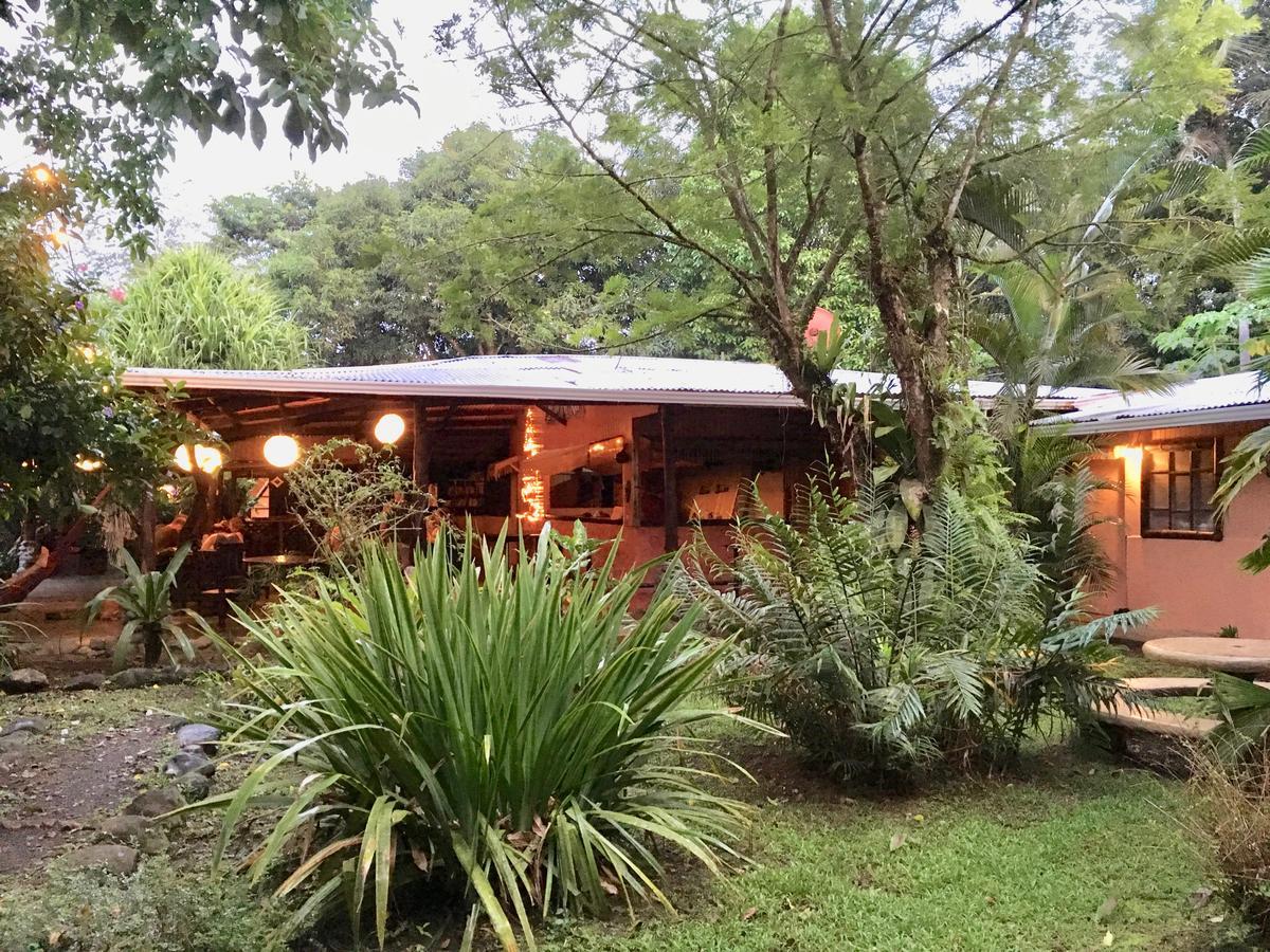 Los Mineros Guesthouse Dos Brazos Екстер'єр фото